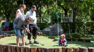 Bana 18 på äventyrsgolfen